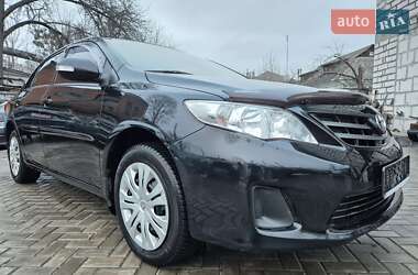 Седан Toyota Corolla 2011 в Сумах