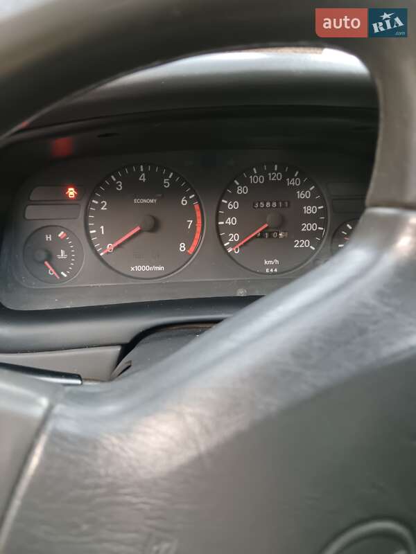 Хетчбек Toyota Corolla 1995 в Чернігові