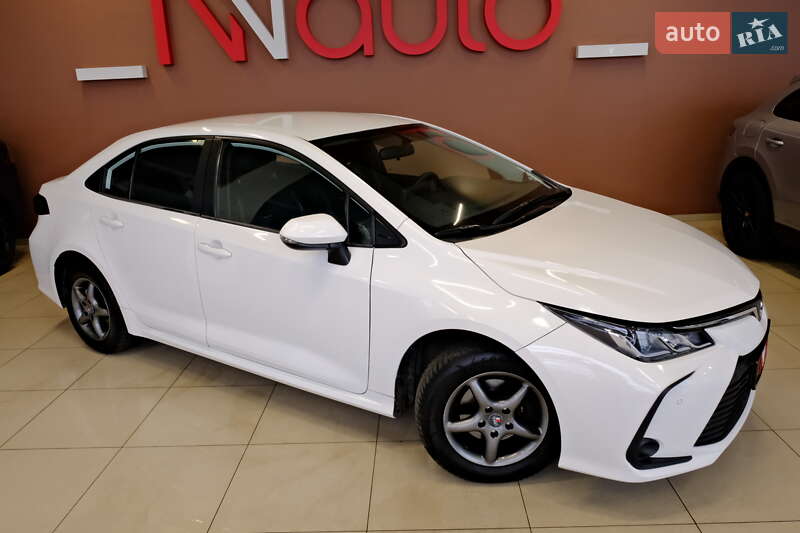 Седан Toyota Corolla 2021 в Одессе