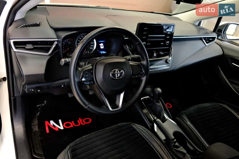 Седан Toyota Corolla 2021 в Одессе