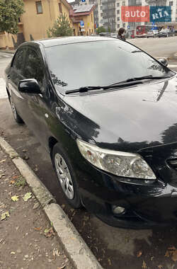 Седан Toyota Corolla 2008 в Ивано-Франковске