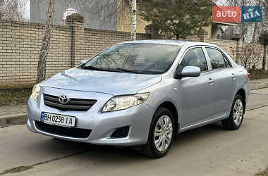 Седан Toyota Corolla 2008 в Одесі