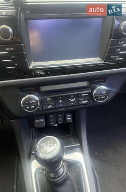 Седан Toyota Corolla 2014 в 
