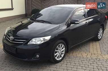 Седан Toyota Corolla 2012 в Вінниці