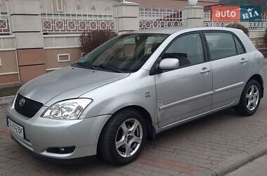 Хетчбек Toyota Corolla 2004 в Києві