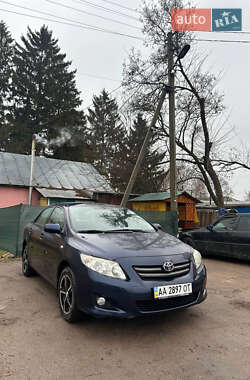 Седан Toyota Corolla 2008 в Києві