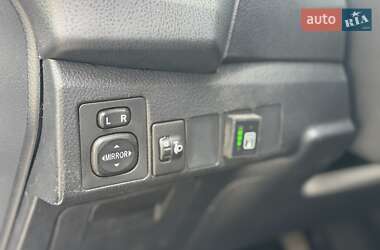 Седан Toyota Corolla 2014 в 