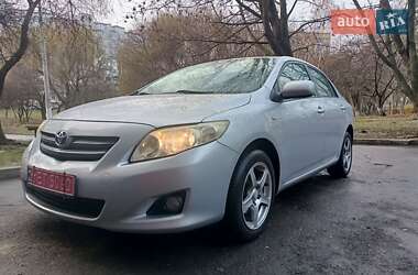 Седан Toyota Corolla 2008 в Вараші