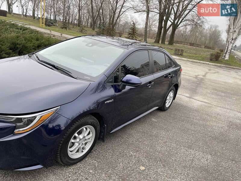 Седан Toyota Corolla 2020 в Каменском