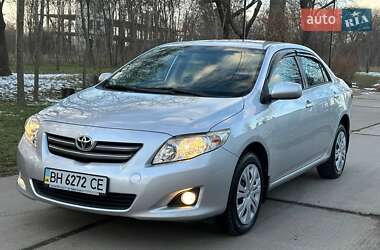 Седан Toyota Corolla 2008 в Одесі