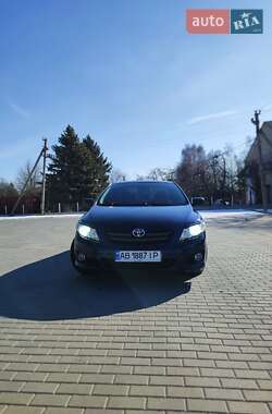 Седан Toyota Corolla 2009 в Бершаді