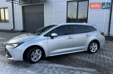 Универсал Toyota Corolla 2020 в Киеве