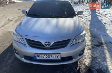 Седан Toyota Corolla 2012 в Киеве