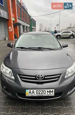 Седан Toyota Corolla 2008 в Тернополе