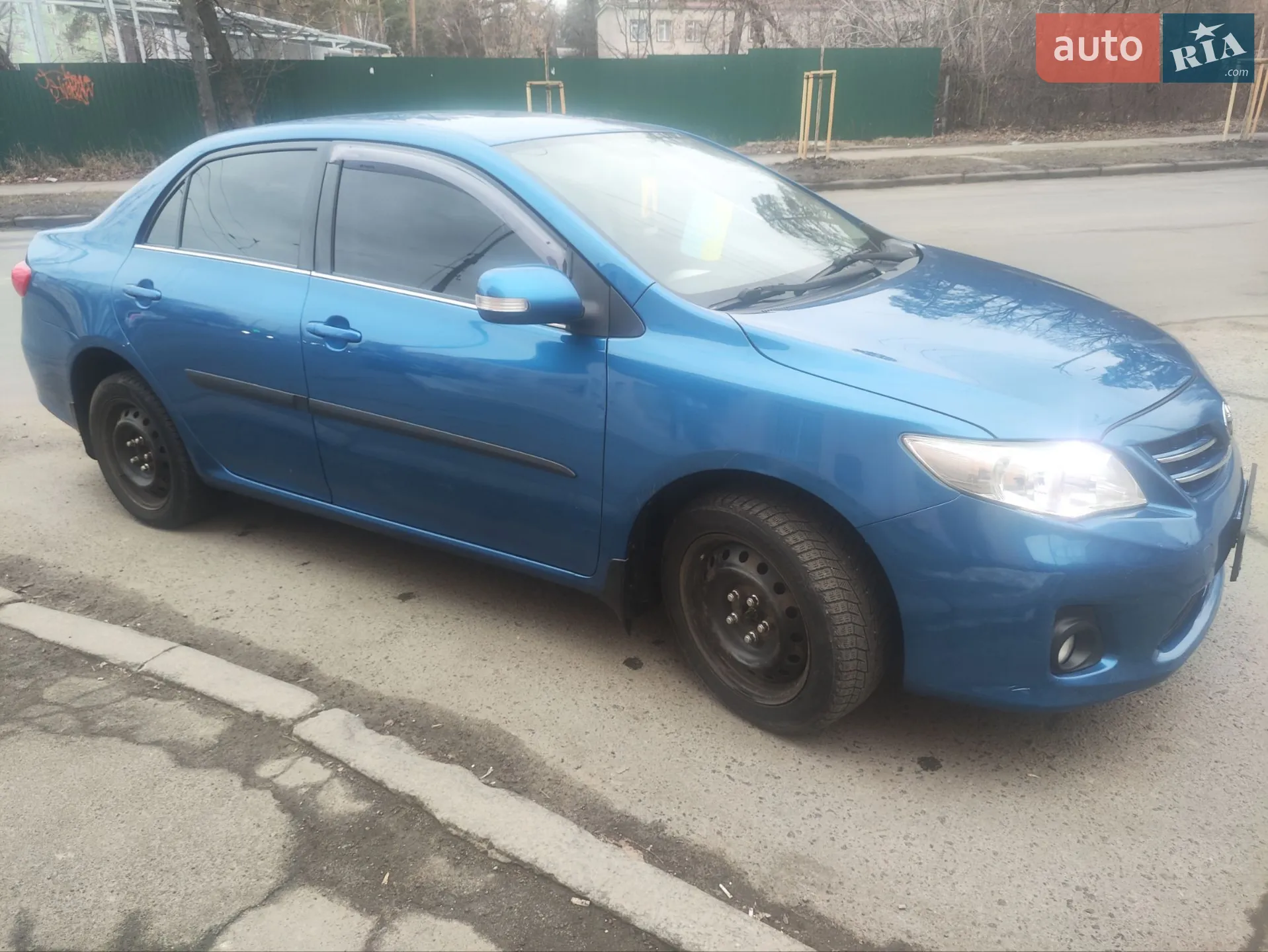 2011 Toyota Corolla - мініатюра 8