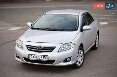 Седан Toyota Corolla 2008 в Харькове