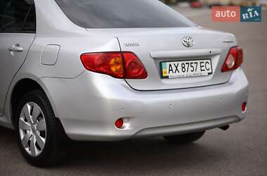 Седан Toyota Corolla 2008 в Харькове