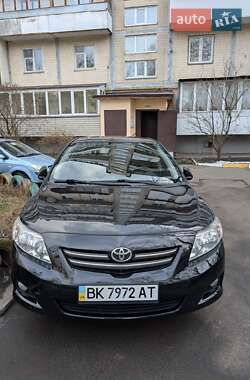 Седан Toyota Corolla 2008 в Києві