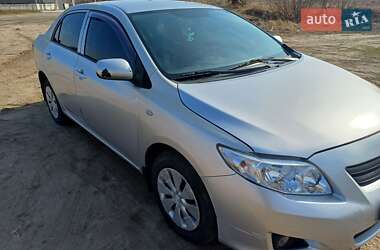 Седан Toyota Corolla 2008 в Києві