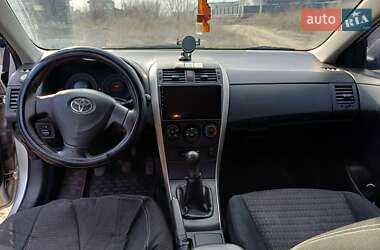 Седан Toyota Corolla 2008 в Києві