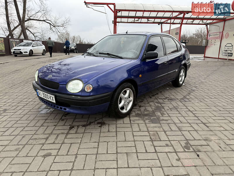 Хетчбек Toyota Corolla 1998 в Прилуках