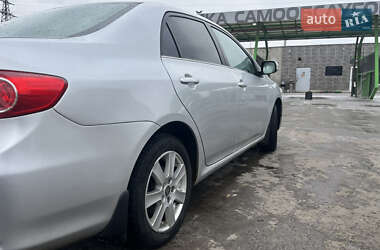 Седан Toyota Corolla 2012 в Чернігові