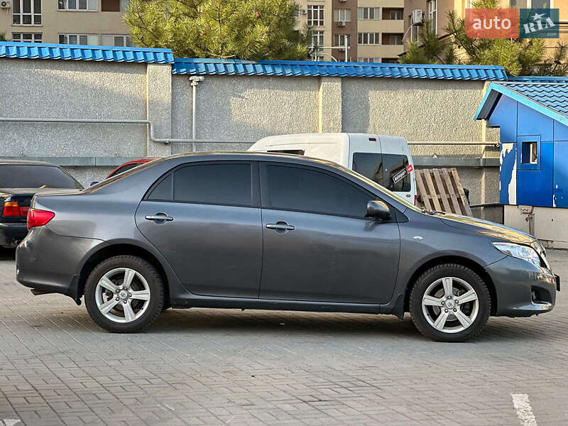 Седан Toyota Corolla 2008 в Одесі