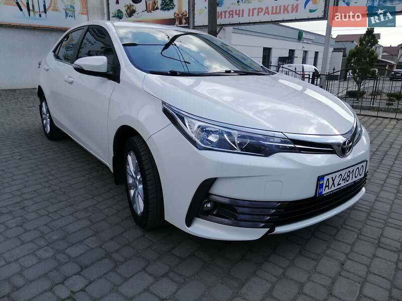 Toyota Corolla 2016