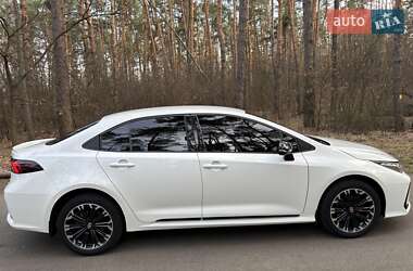 Седан Toyota Corolla 2021 в 