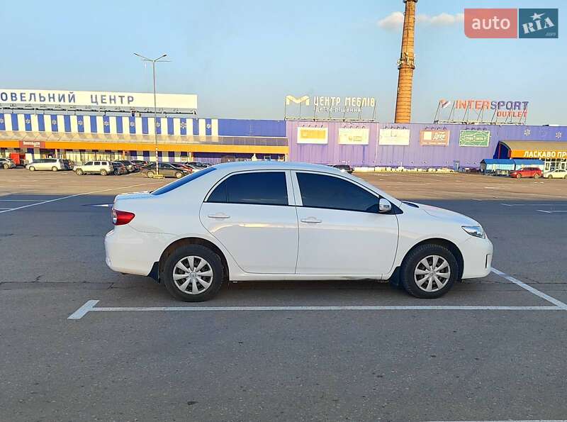 Седан Toyota Corolla 2012 в Львове фото 9 Седан Toyota Corolla 2012 в Львове