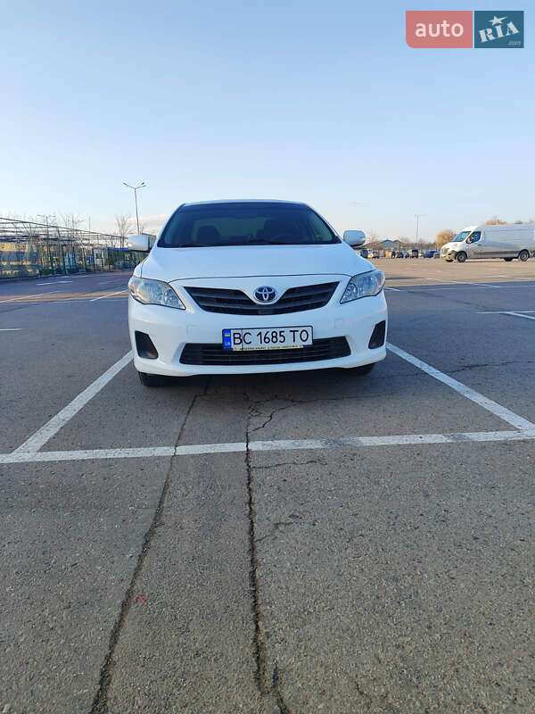 Седан Toyota Corolla 2012 в Львове фото 7 Седан Toyota Corolla 2012 в Львове