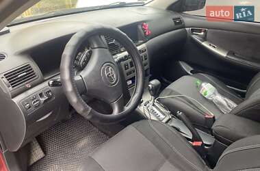 Седан Toyota Corolla 2001 в 