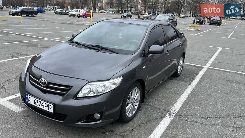 Седан Toyota Corolla 2008 в 