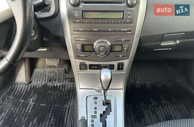 Седан Toyota Corolla 2012 в 