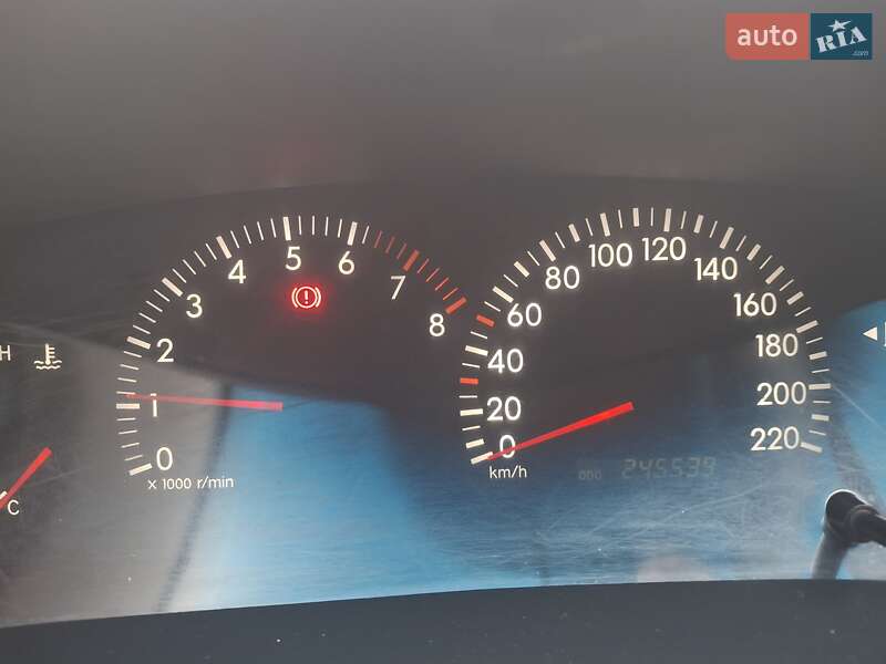 Седан Toyota Corolla 2006 в Кодимі