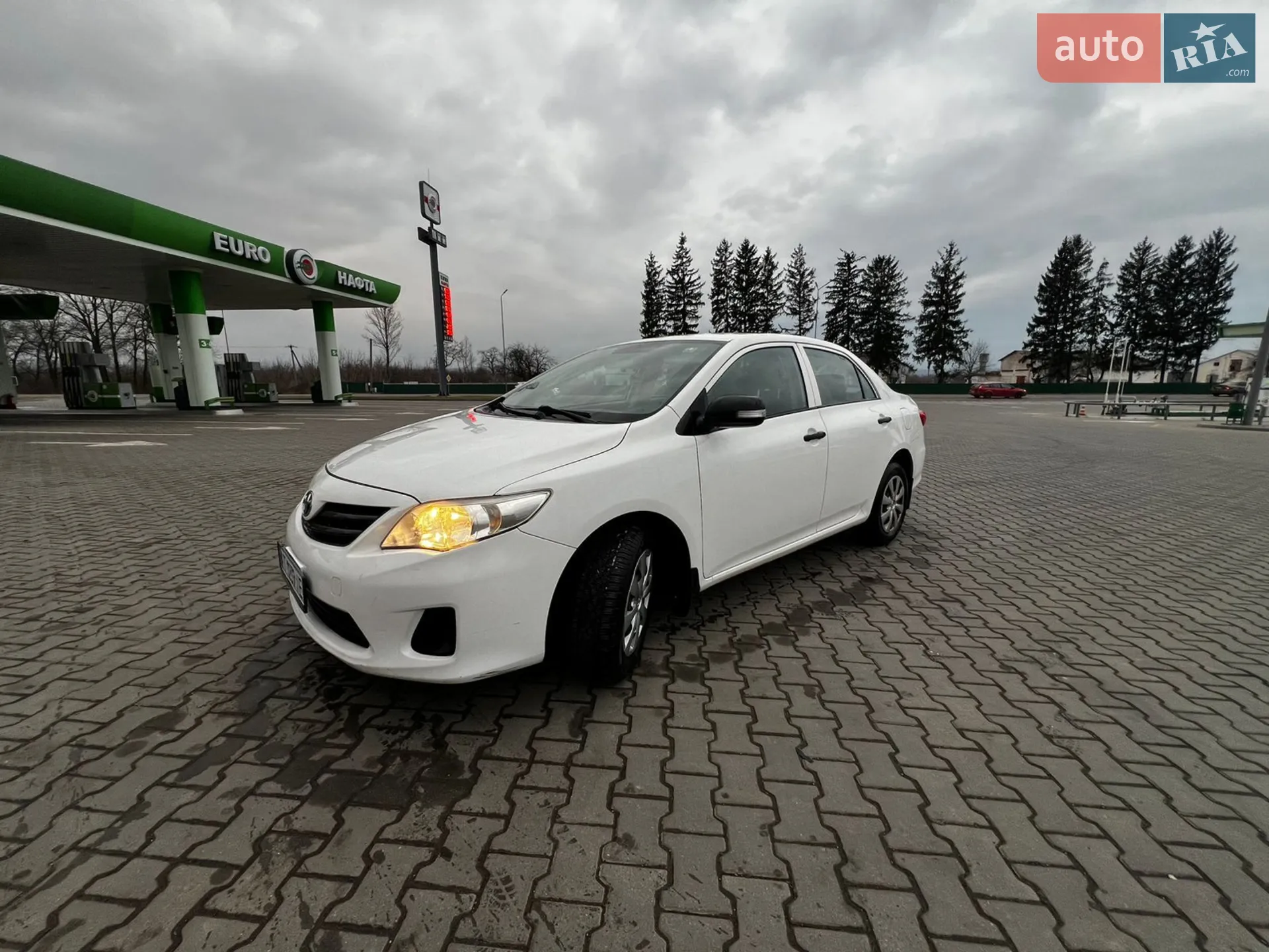 2010 Toyota Corolla - мініатюра 6