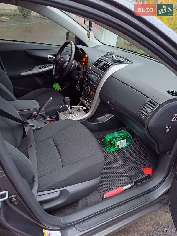 Седан Toyota Corolla 2007 в Одесі