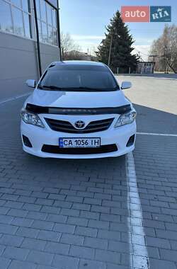 Седан Toyota Corolla 2012 в 