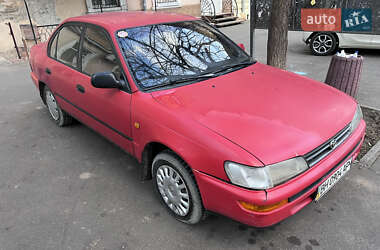 Седан Toyota Corolla 1992 в 