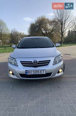 Седан Toyota Corolla 2008 в Тернополі