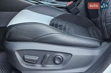 Хэтчбек Toyota Corolla 2018 в 