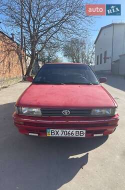 Хетчбек Toyota Corolla 1988 в 