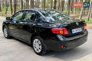 Седан Toyota Corolla 2008 в 