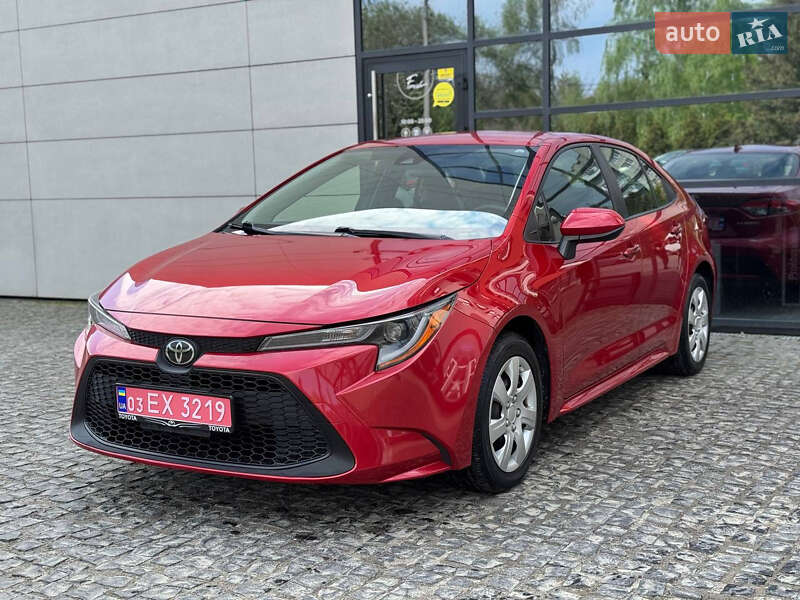 Седан Toyota Corolla 2019 в 