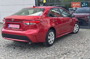 Седан Toyota Corolla 2019 в 