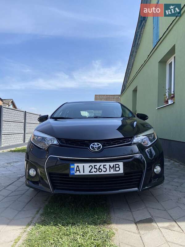 Toyota Corolla 2014