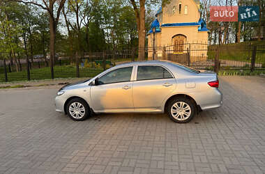 Седан Toyota Corolla 2007 в 