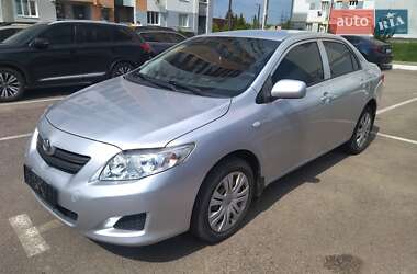 Седан Toyota Corolla 2009 в 
