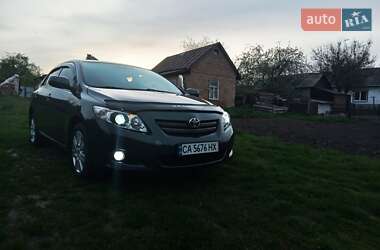 Седан Toyota Corolla 2008 в Золотоноші