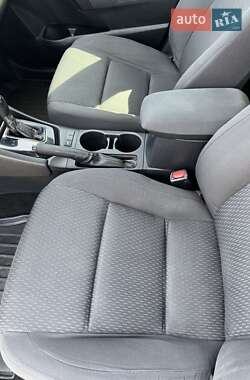 Седан Toyota Corolla 2017 в 